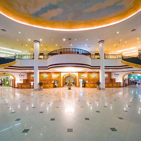 Ramada By Wyndham Pearl Guangzhou-Canton Fair Free Shuttle Bus Exterior foto