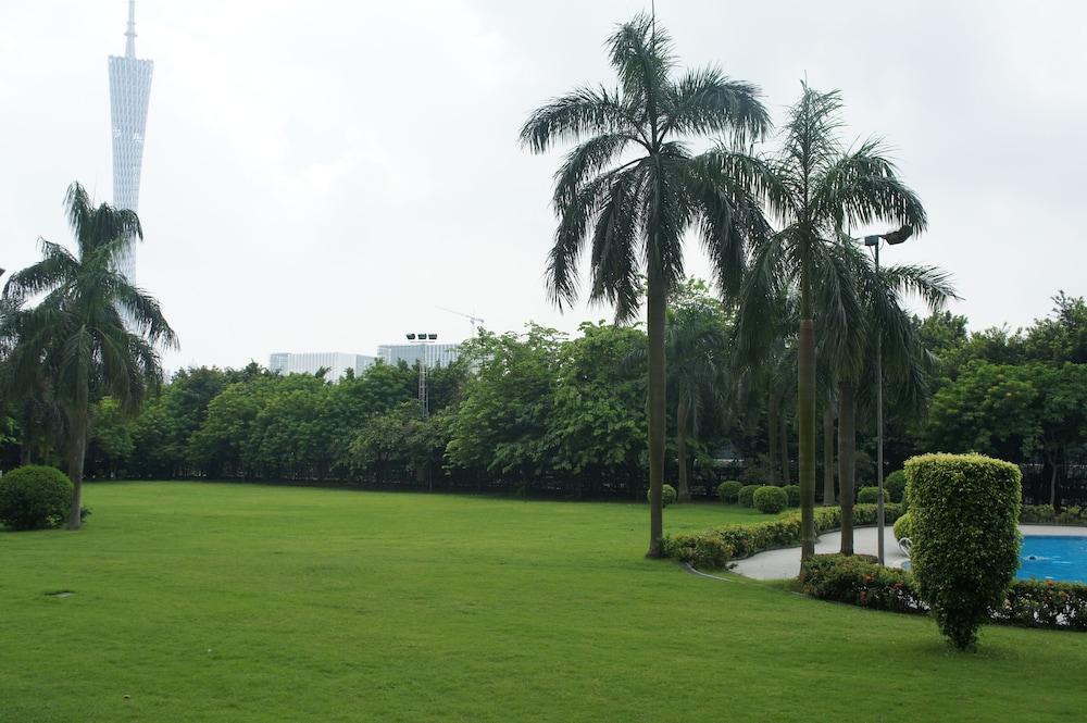 Ramada By Wyndham Pearl Guangzhou-Canton Fair Free Shuttle Bus Exterior foto