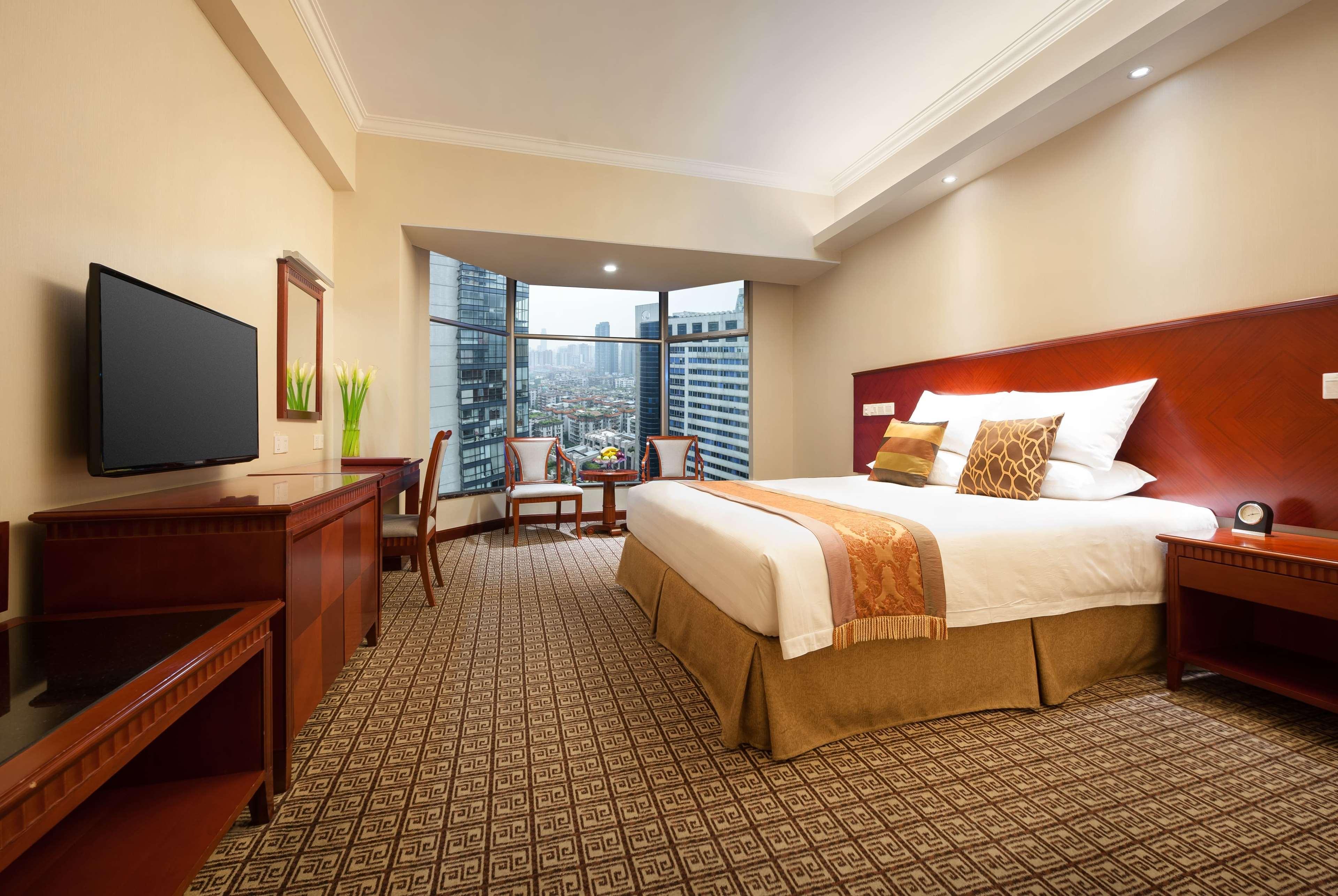 Ramada By Wyndham Pearl Guangzhou-Canton Fair Free Shuttle Bus Exterior foto
