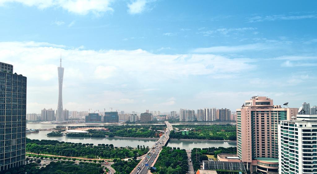 Ramada By Wyndham Pearl Guangzhou-Canton Fair Free Shuttle Bus Exterior foto
