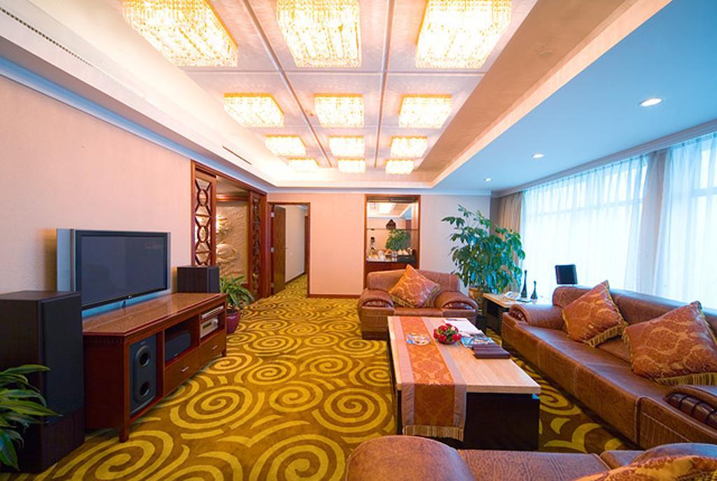 Ramada By Wyndham Pearl Guangzhou-Canton Fair Free Shuttle Bus Exterior foto