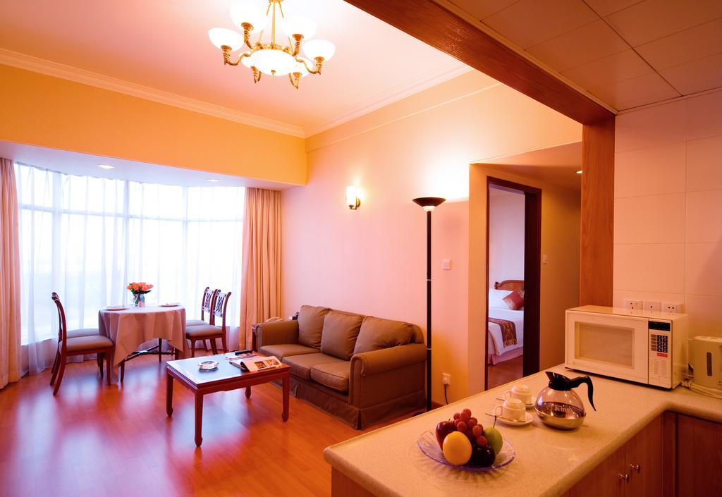 Ramada By Wyndham Pearl Guangzhou-Canton Fair Free Shuttle Bus Exterior foto